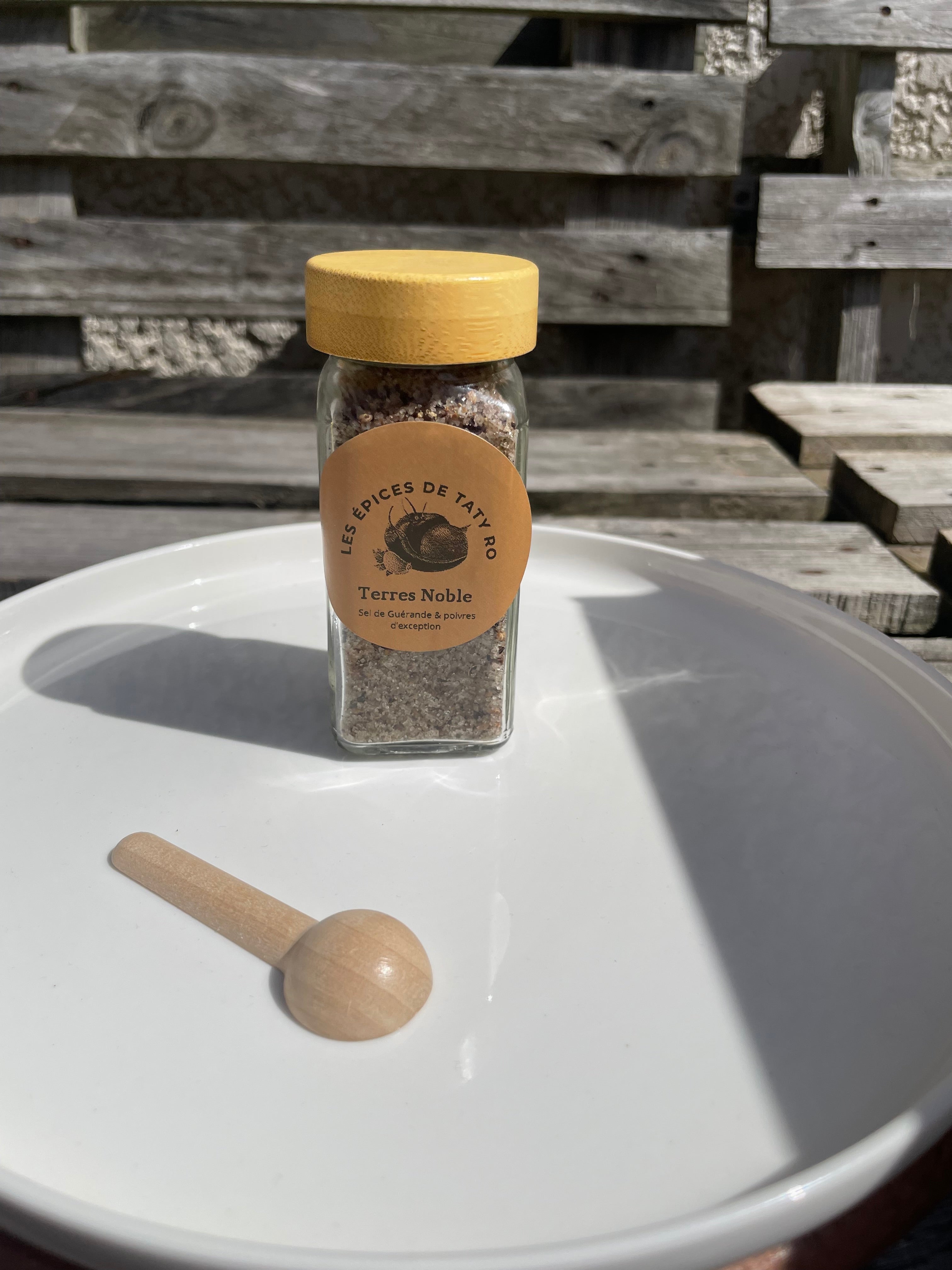 Terre Noble Taty Ro – Sel de Guérande, Coriandre & 5 Poivres